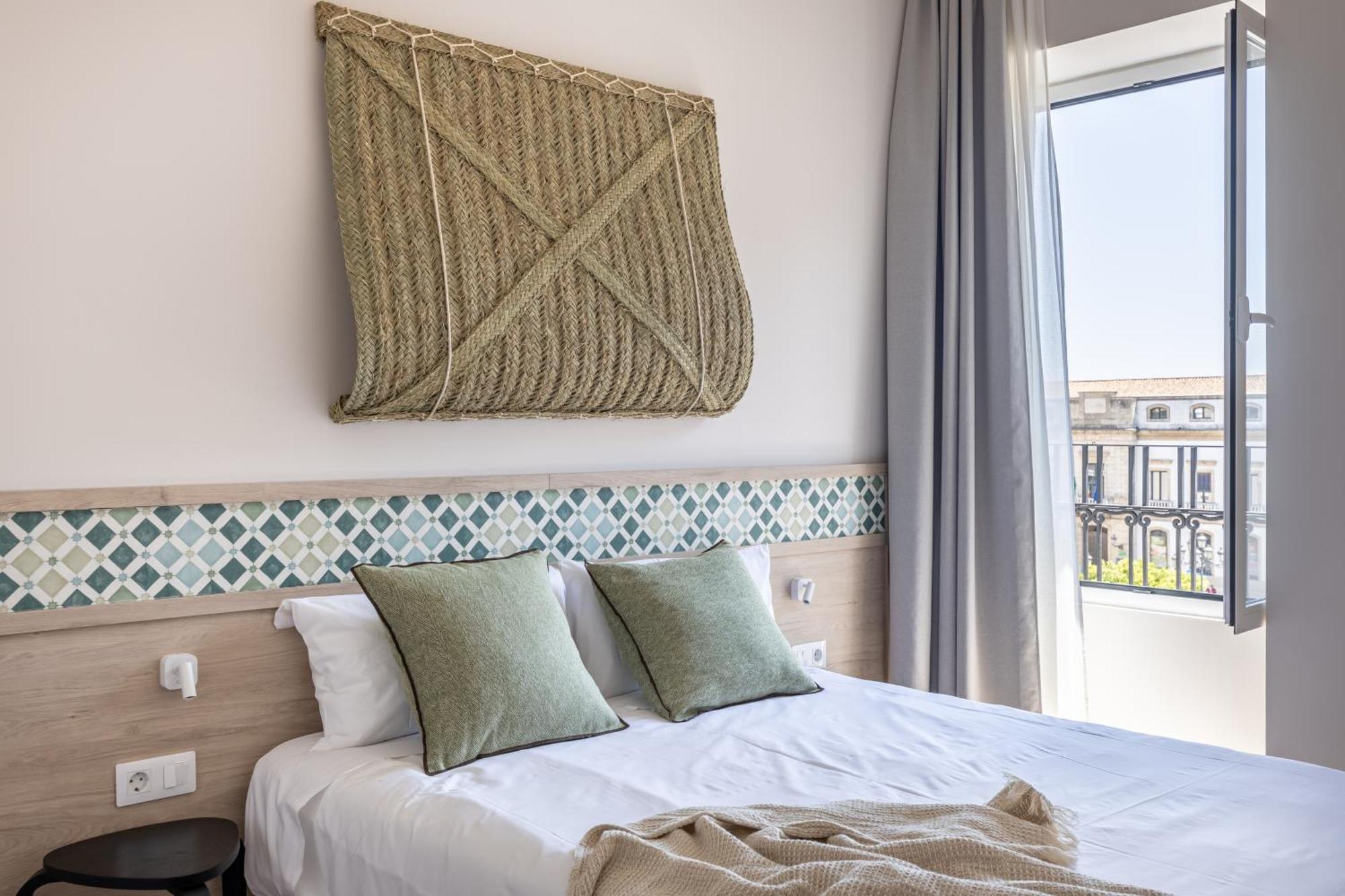Libere Cordoba Tendillas Rum bild